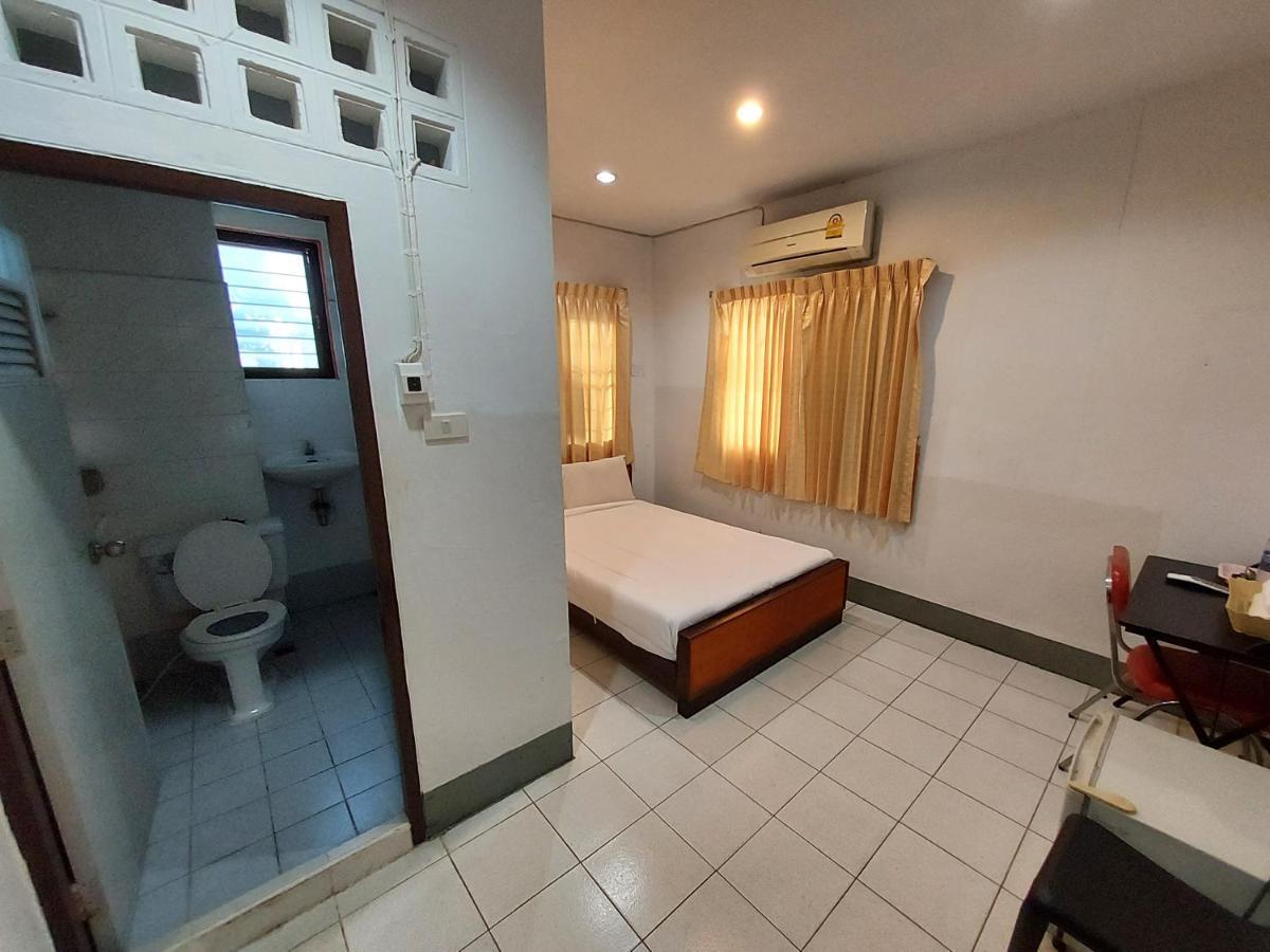 Grand Hotel Nakhon Phanom Exterior photo